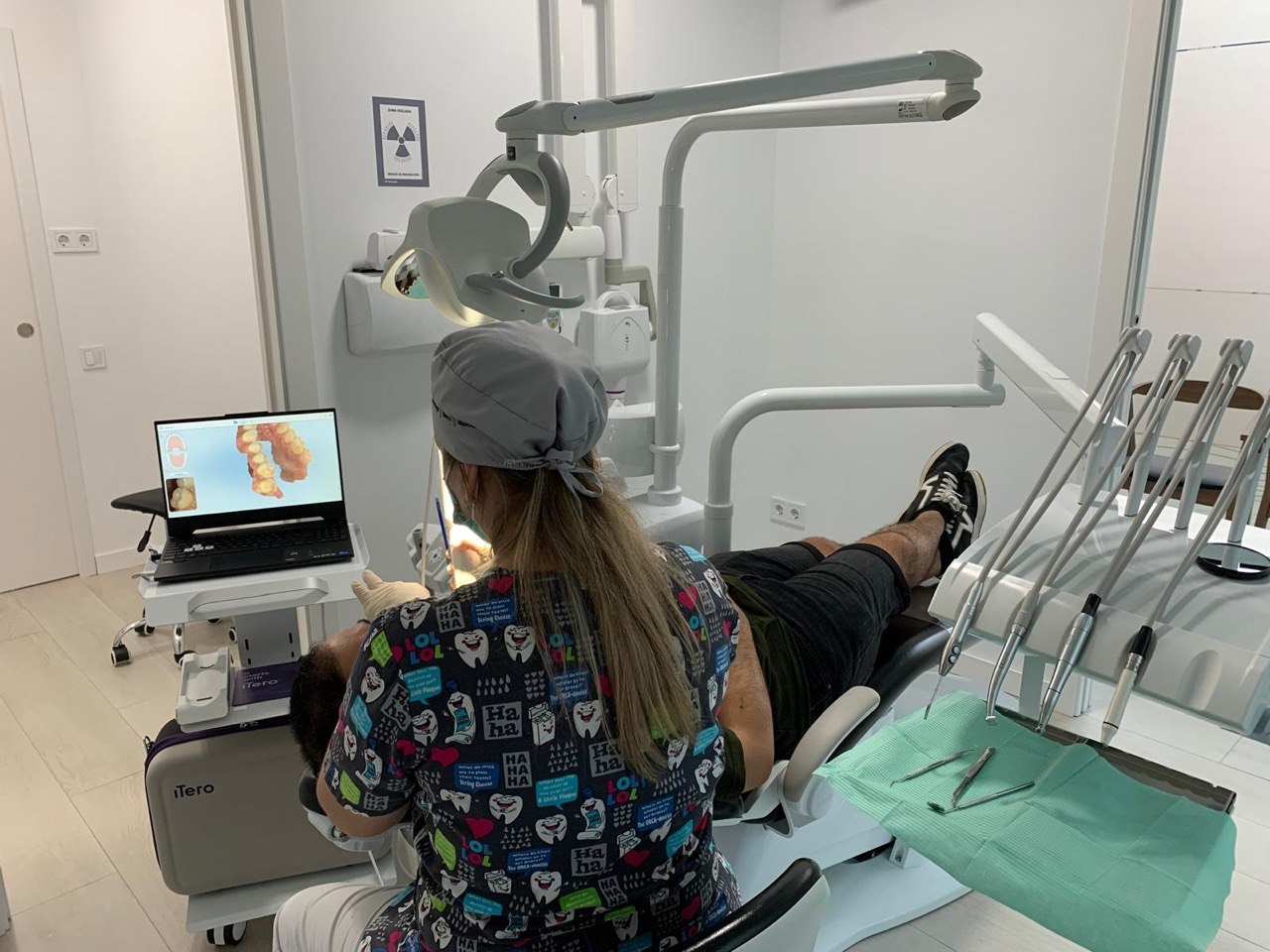 Escaneo intraoral en la Clínica Dental Dra. Laguna